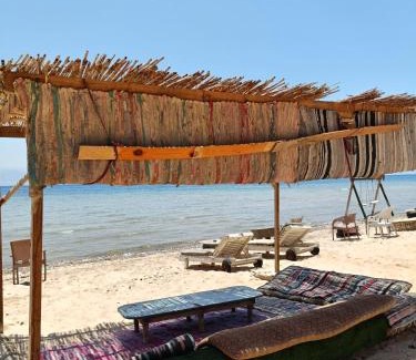 Nuweiba Hotel | Blue Beach Camp - Nuwebiaa