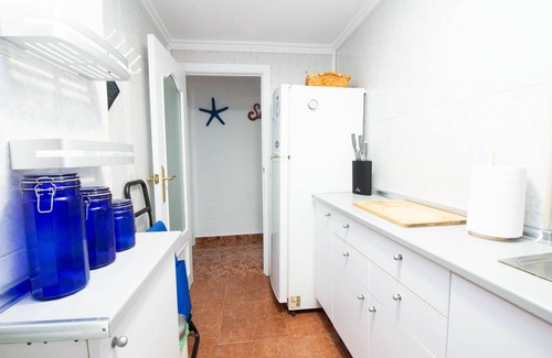 El Cabanyal Apartamento | BLUE BEACH HOUSE - Confortable. Perfecto para familias. Playa y WIFI.