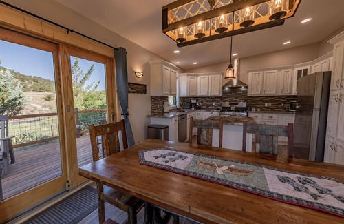 Salida Casa | Blue Bottle Trout Camp and Cottage- Gold Medal Fly Fishing on the Arkansas!
