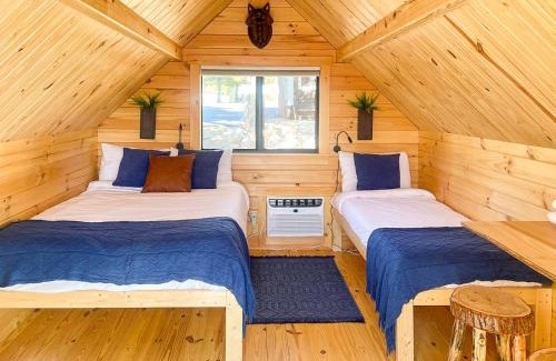 Last Chance Chalet De Esquí | Blue Buffalo Resort