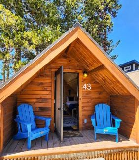 Last Chance Chalet De Esquí | Blue Buffalo Resort