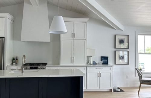 Lily Dale Cabaña | Upscale Newly Renovated Blue Canoe Lakefront-Directly on C4C Snowmobile Trail