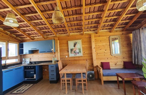 El Maamoura Cama Y Desayuno | Blue Chalet Diar Maamoura