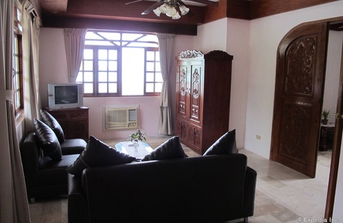Puerto Galera Hotel | Blue Crystal Beach Resort