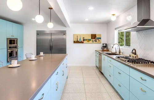 Indian Canyon Casa | Blue Door at Indian Canyons – Mid-Century Retreat with Pool, Spa, Golf Course and Mountain Views