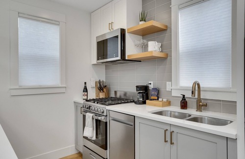 Mississippi District Casa | Blue Door Loft at the Heart of Mississippi Ave