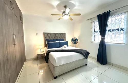 Umhlanga Ridge Casa | Blue Escape 2 Bed Apartment in Umhlanga with Complex Rooftop Braai & Pool