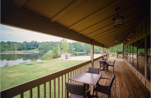 Tobyhanna Casa | ⭐️Pocono-SKI-Cabin-Hot-Tub-Kalahari-Camelback-Sleeps-14