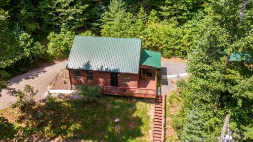 Lenoir Casa | Blue Flower Cabin