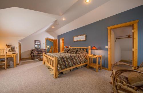 Big Sky Casa | Blue Grouse #4