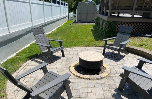 Somers Point Casa | Blue Haven: Luxury at the Shore! Somers Point, NJ minutes to Ocean City & more!