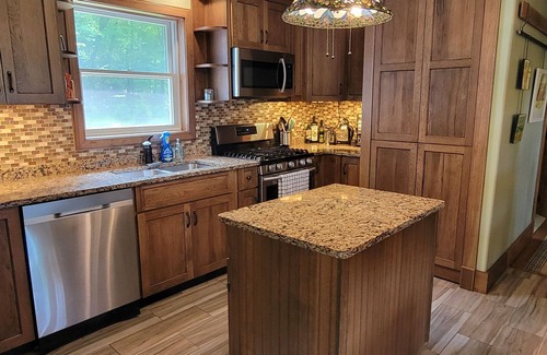 Narrowsburg Casa | Blue Haven w/EV Charger. Close to all that Narrowsburg has to offer!
