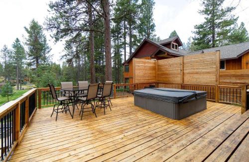 Oregon Water Wonderland Casa | Blue Heron 3