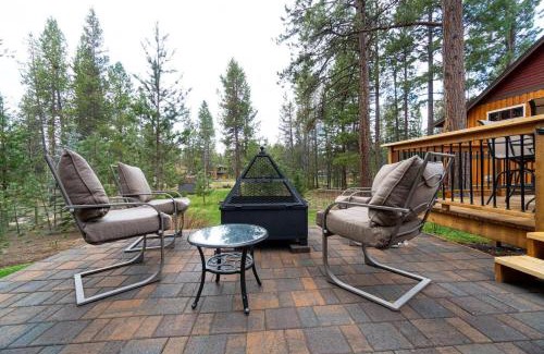 Oregon Water Wonderland Casa | Blue Heron 3
