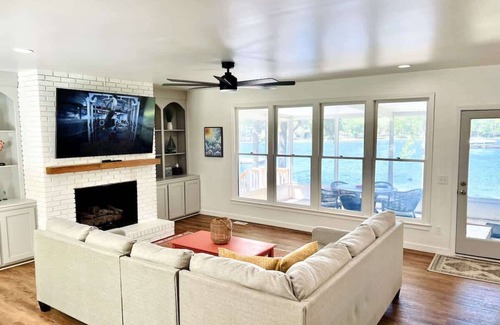 Chapin Casa | Blue Heron Bungalow on Lake Murray, SC