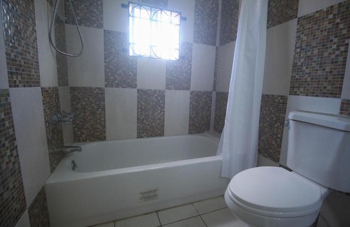 Rhyne Park Village Casa | Blue Hills-Vacation Home