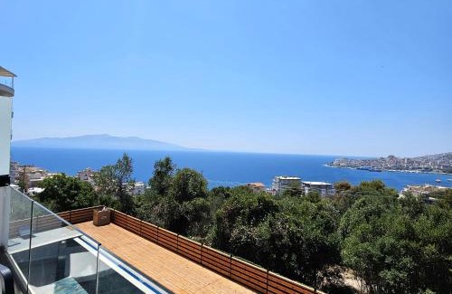 Qafe e Gjashtes Apartamento | Blue Horizon And Seaside Serenity