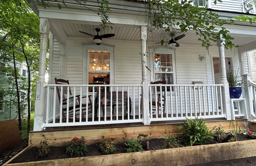 Historic Huguenot Street Apartamento | Blue Horizon: New Paltz retreat in the heart of water street and downtown