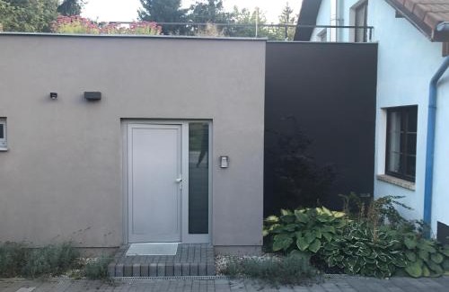 Velke Popovice Apartamento | Blue House Relax