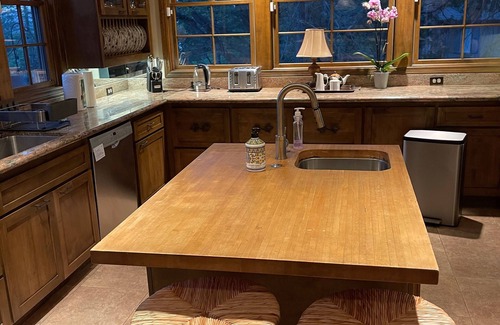 Blue Jay Casa | Blue Jay Lake House