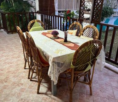 Blue Bay Casa | Blue Jays Holiday Home - 3 bedrooms