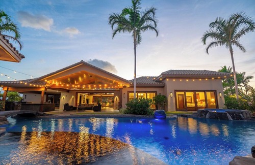 Kamuela Casa | Blue Lagoon - Massive 7 bdr estate con piscina / spa climatizada en la costa de Kona