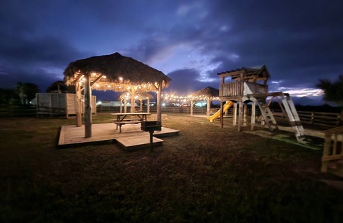 Port Bolivar Casa | Blue Lagoon beach tiny homes