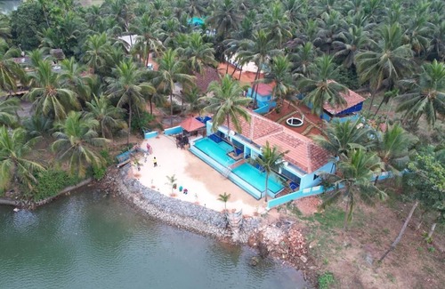 Inna Complejo | Blue Lagoon Homestay