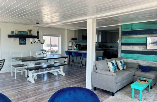 Summerside Casa | Blue Lobster Summerside Harbour