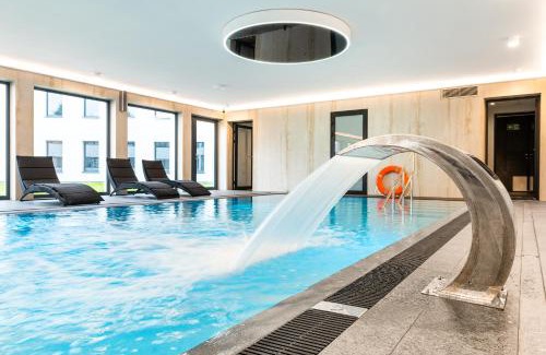 Dzielnica Uzdrowiskowa Apartamento | Blue Mare Solny Resort Modern Glam, basen, klimatyzacja, blisko morza