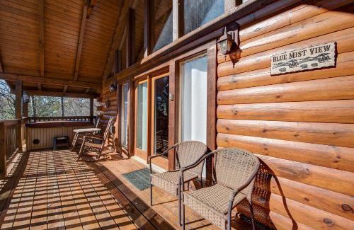 Black Bear Falls Casa | Blue Mist View