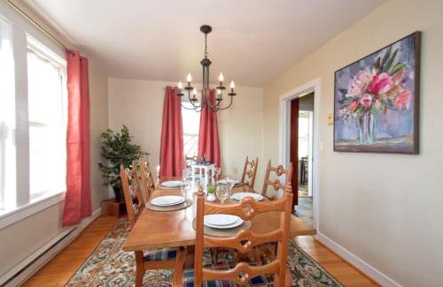 Luray Casa | Blue Mountain Farmhouse