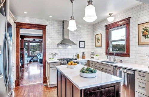 Lily Dale Casa | Luxe 4 habitaciones / 3 baños Cassadaga Lakefront-Near Chautauqua / Lily Dale / Holiday Valley