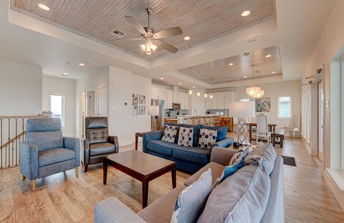 Port Aransas Casa | Blue Pearl | Balcony Gulf View, Great for Families