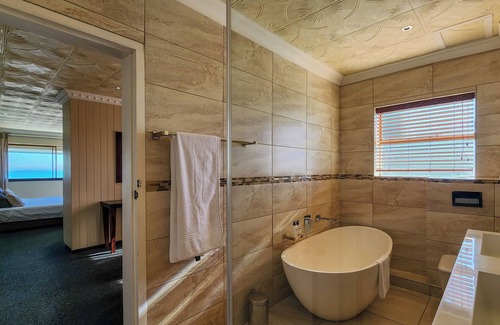 Bloubergstrand Hotel | Blue Peter Hotel