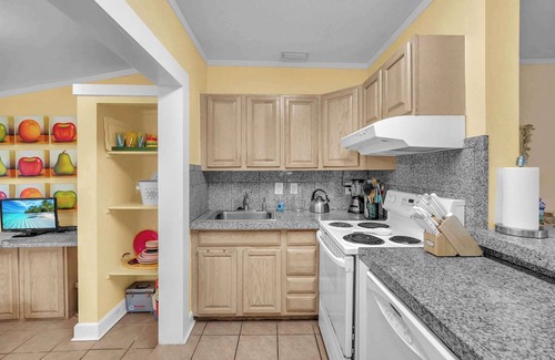Tarpon River Casa | Blue Reverie - Downtown Cottage