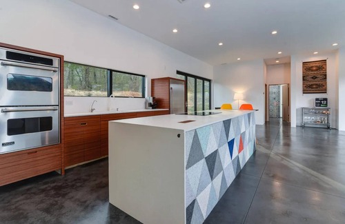 Asheville Casa | Blue Ridge Mtn Modern House w/ Pool & Hot Tub