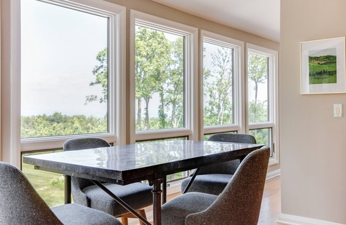 Paris Casa | Blue Ridge MTN Top Estate Retreat w/ 97 Acres