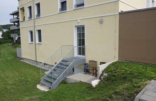 Ehrenstein Apartamento | Blue River Side
