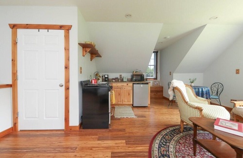 Afton Apartamento | Blue Rivers Loft-Loft-Vista al Jardín-Baño Privado