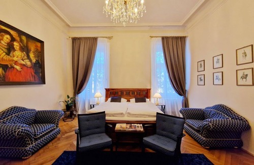 Burgau Cama Y Desayuno | Blue Room Zweibettzimmer, Straßenseitig - Palais Kneissl
