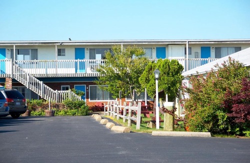 North Truro Hotel | Blue Sea Motor Inn