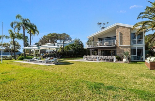 Palm Beach Casa | BLUE SHORES by Palm Beach Holiday Rentals