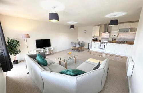 Rushmoor District Apartamento | Blue Sky Apartments @Wallis Square, Farnborough