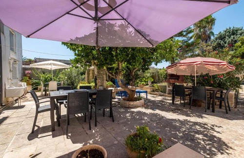 Casamassella Casa | Blue Tulip Apartments