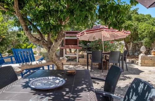 Casamassella Casa | Blue Tulip Apartments
