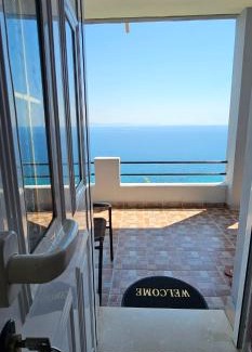 Qeparo Casa | Blue View