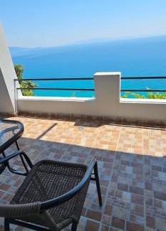 Qeparo Casa | Blue View