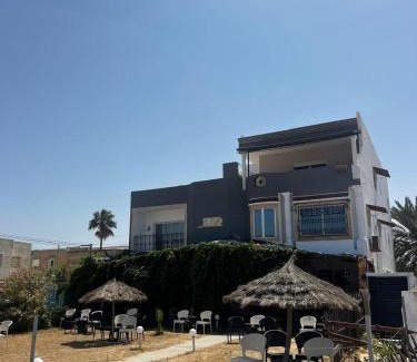 Raoued plage Casa | Blue View Rooftop - Gammarth , Pieds dans l'eau, Terrasse panoramique face à la mer