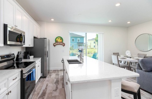 Bay Lake Casa | Blue Villa Beauty- 3bed/3bath Margaritaville Resort